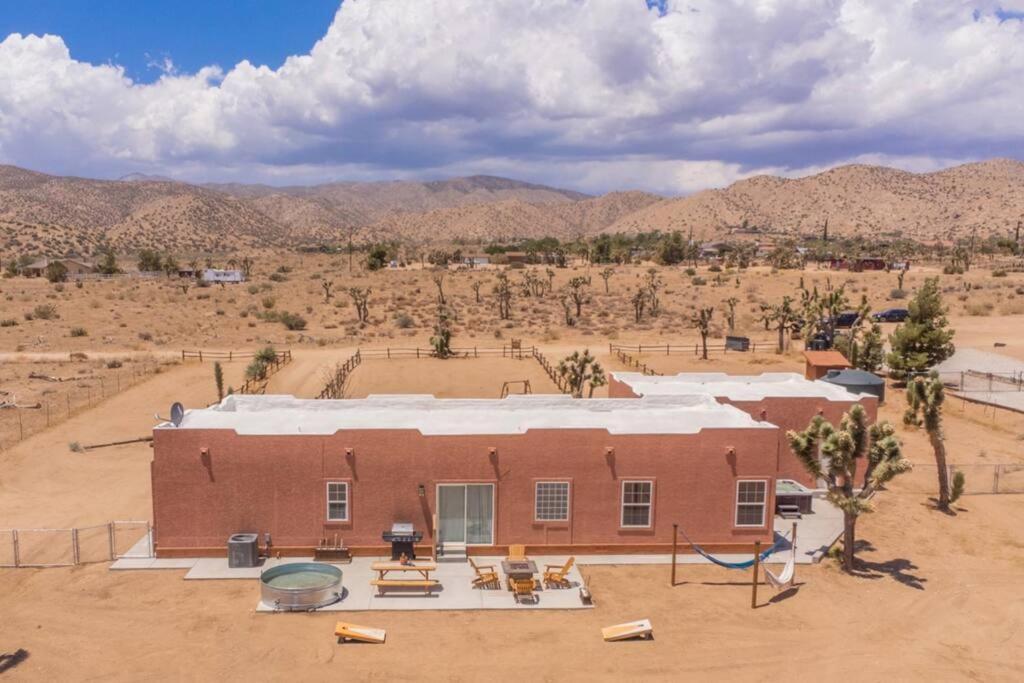 Vila Near Pappy & Harriet'S + Rimrock Ranch W/ Hot Tub Pioneertown Exteriér fotografie