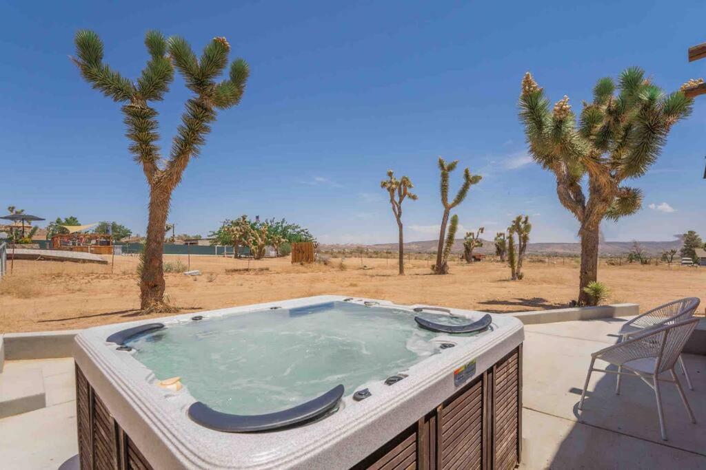 Vila Near Pappy & Harriet'S + Rimrock Ranch W/ Hot Tub Pioneertown Exteriér fotografie